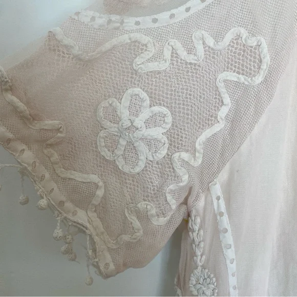 Sundance Cream Floral Embroidered Blouse Lined Tassle - Picture 8 of 12